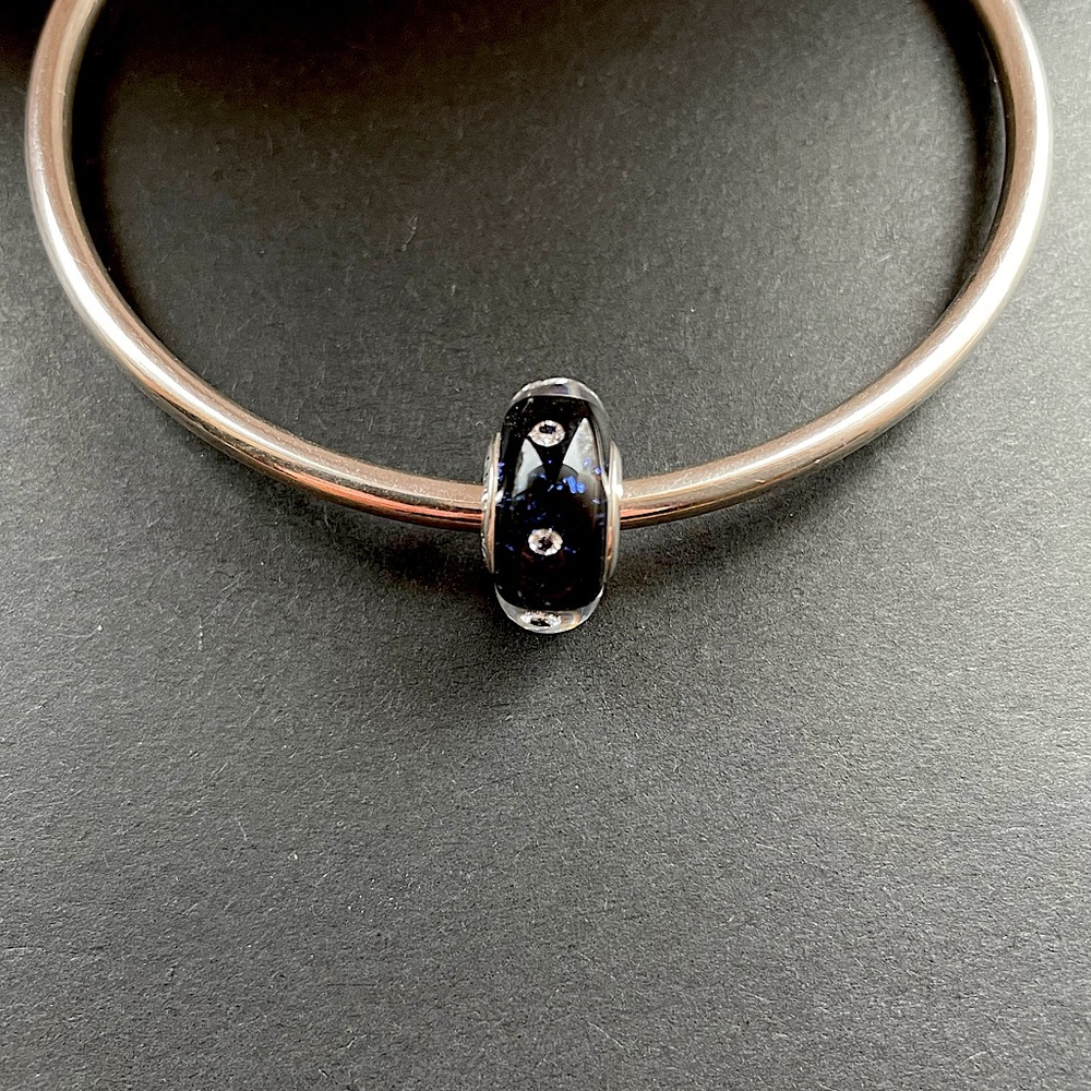 Pandora Murano Glass Midnight Effervescence charm style 791627CZ